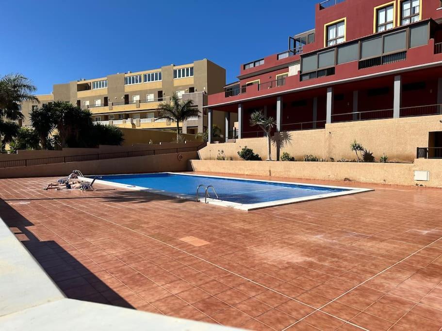 Relax Playa De La Jaquita Apartment El Médano Exterior photo